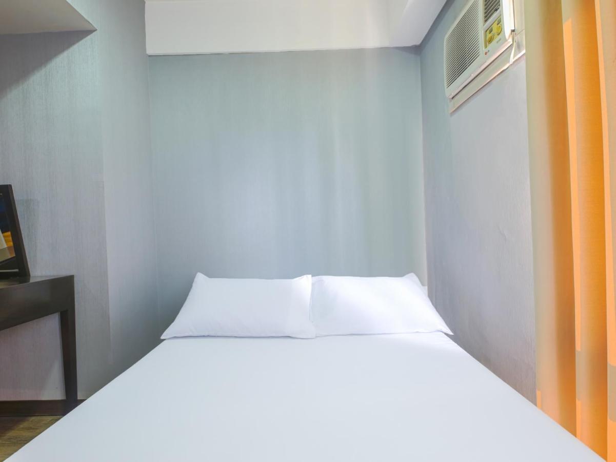 Hotel Super Oyo Capital O 907 Ceo Flats Makati City Esterno foto