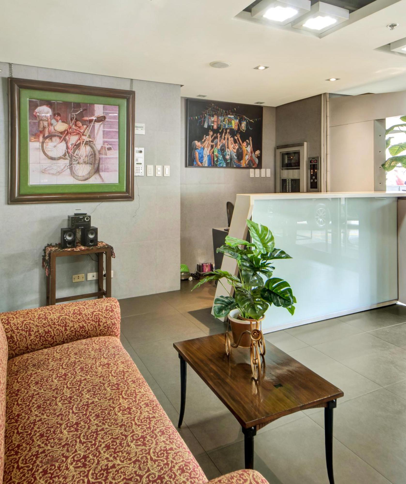 Hotel Super Oyo Capital O 907 Ceo Flats Makati City Esterno foto