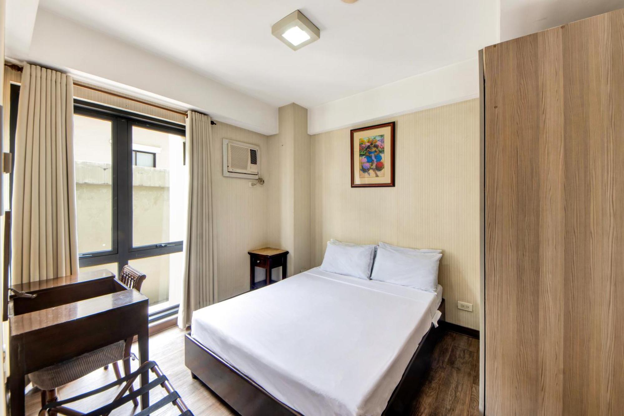 Hotel Super Oyo Capital O 907 Ceo Flats Makati City Esterno foto
