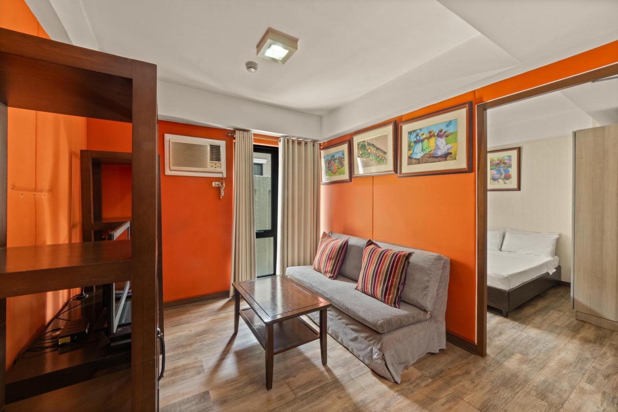 Hotel Super Oyo Capital O 907 Ceo Flats Makati City Esterno foto